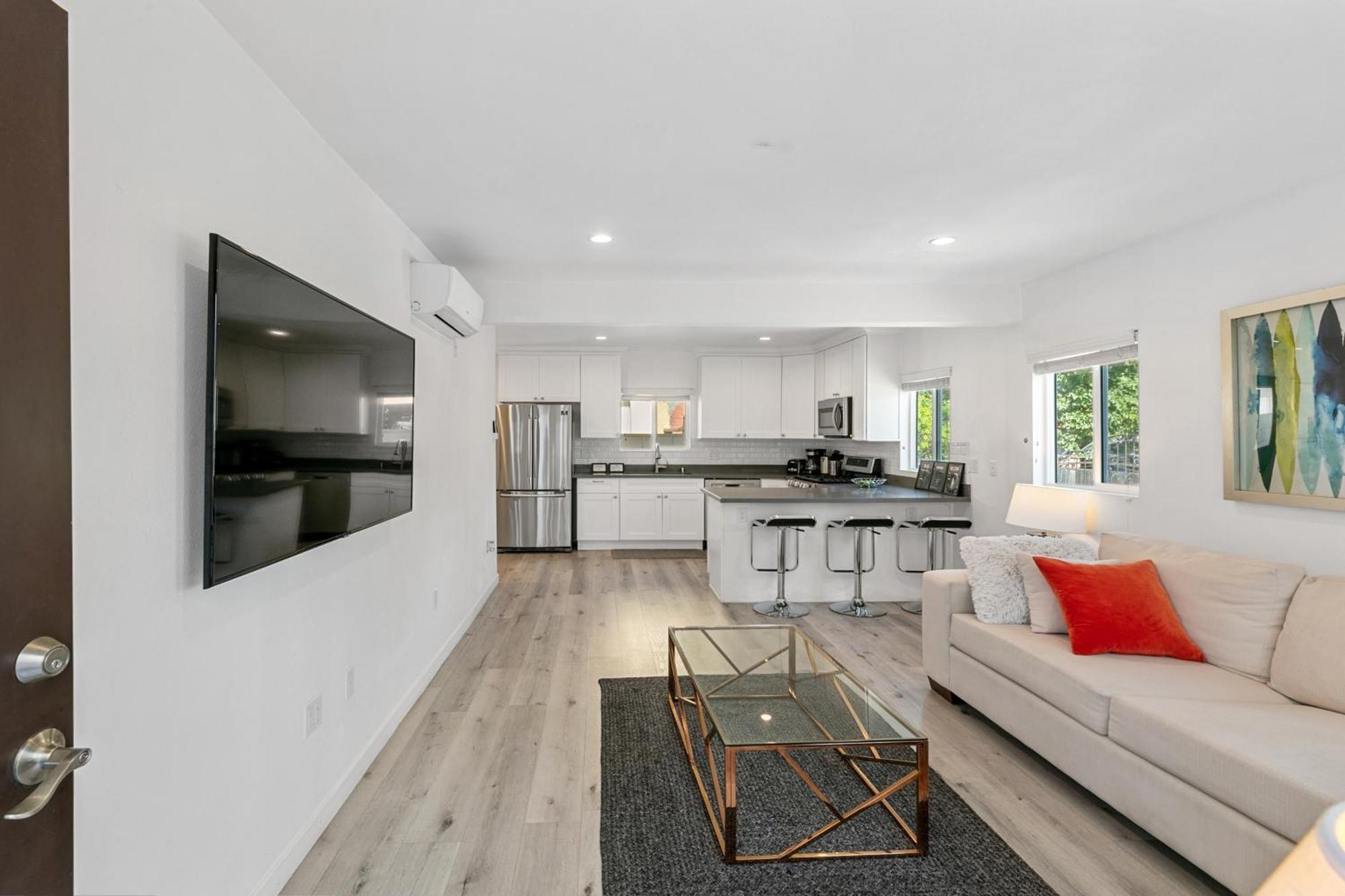 Muirfield Chic City Bungalow With Parking Los Angeles Eksteriør billede